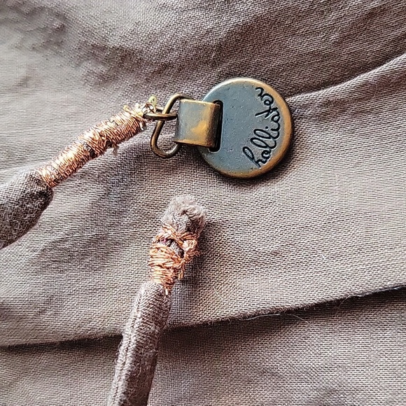 Hollister Mini Skirt - Picture 2 of 5